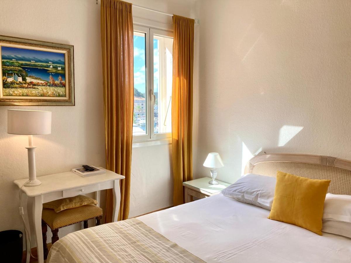 בוניפסיו Hotel La Caravelle מראה חיצוני תמונה