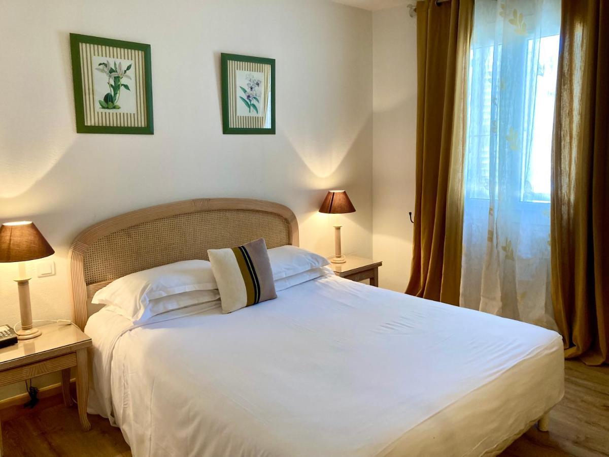 בוניפסיו Hotel La Caravelle מראה חיצוני תמונה
