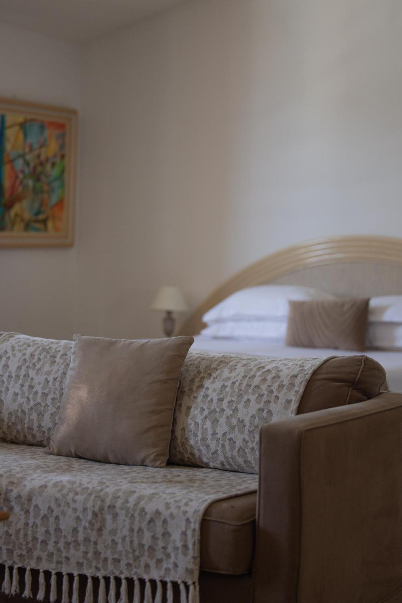 בוניפסיו Hotel La Caravelle מראה חיצוני תמונה